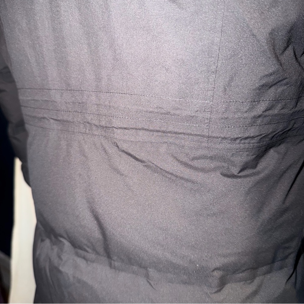 Lululemon down coat - Picture 9 of 15